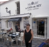 Ana Robaina hälsar välkommen på La Casa del Rey. För kvällsbesök rekommenderas bordsreservation. Foto: Robert Lilljequist